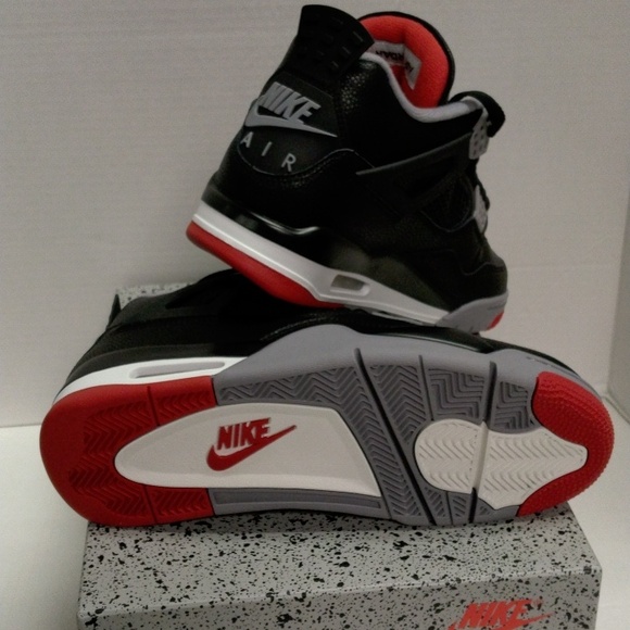 Air Jordan Retro 4 - Picture 3 of 6
